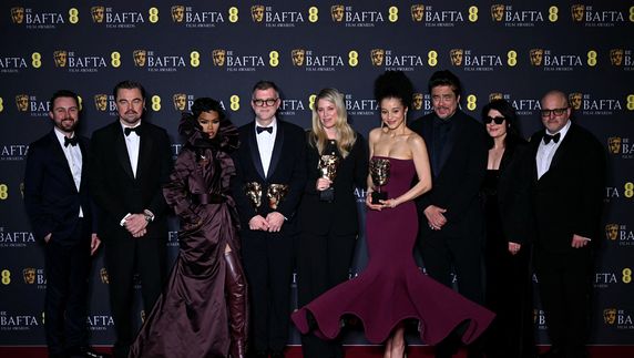 Elenco de Una batalla tras otra en los BAFTA. Foto: AFP Elenco de Una batalla tras otra en los BAFTA. Foto: AFP