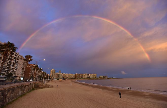 CLIMA-MONTEVIDEO-ARCOIRIS-AFP.jpg