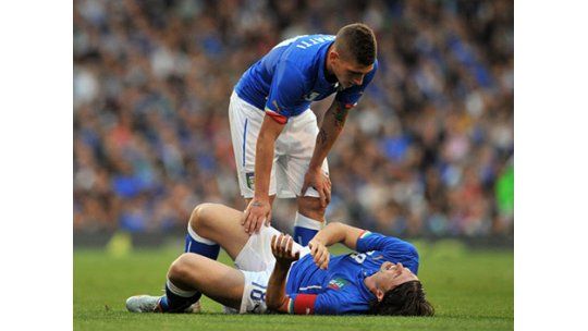 Montolivo se fracturó la tibia y se perderá el Mundial