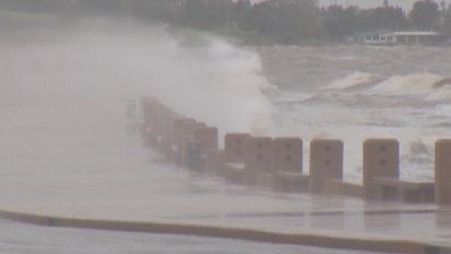 doble alerta amarilla por lluvias y vientos persistentes