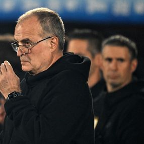 Bielsa aseguró que Uruguay tiene un equipo valioso con poderío para competir e imaginar que puede evolucionar en el Mundial Bielsa aseguró que Uruguay tiene un equipo valioso con poderío para competir e imaginar que puede evolucionar en el Mundial