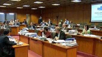 delgado se reunira con legisladores oficialistas por reasignaciones votadas en rendicion de cuentas