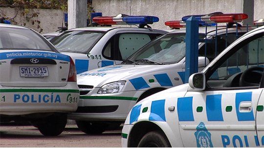 policia, piedras, heridos, euskalerria