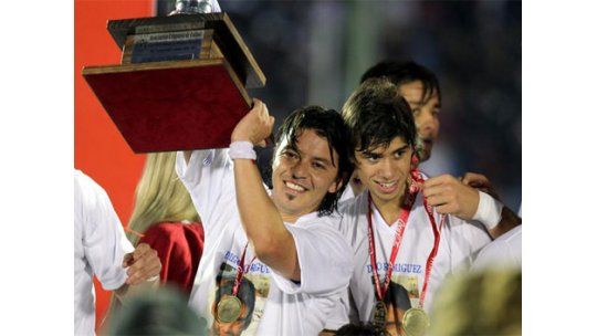 Un misterio Nacional: ¿sigue JR Carrasco o se viene Pelusso?
