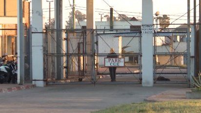 hay 23 reclusos con covid, otros 100 aislados y muchos mas esperan hisopado