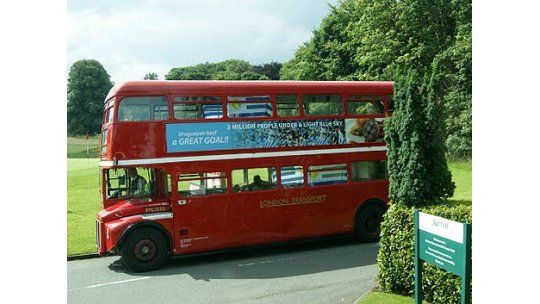 La sub 23 entrenó por primera vez en Manchester