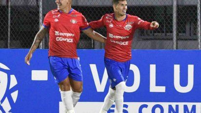 muy complicada la clasificacion de penarol tras perder 3 a 1 frente a wilstermann