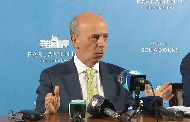 javier-garcia-parlamento.jpg