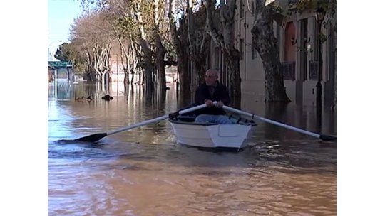 Cuando el río se mete en casa, el drama de Paysandú bajo agua