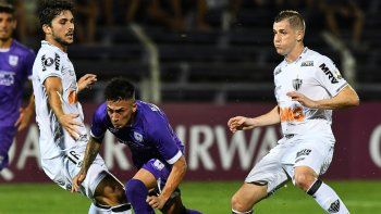 Defensor cayó ante Atlético Mineiro 2 a 0 en el Franzini