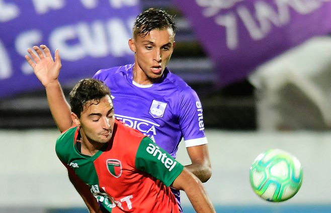 defensor boston river.jpg