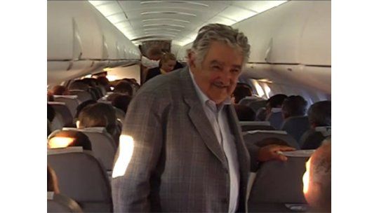 Mujica viaja a Cuba ahora y en unos meses a Estados Unidos