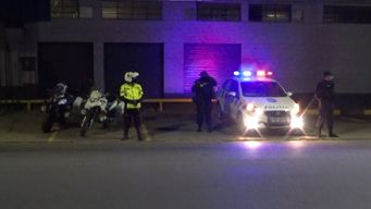 policia fue atropellada por un motociclista durante un control de rutina en pando