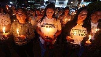 Foto: AFP. Familiares piden liberación de presos políticos en Venezuela.