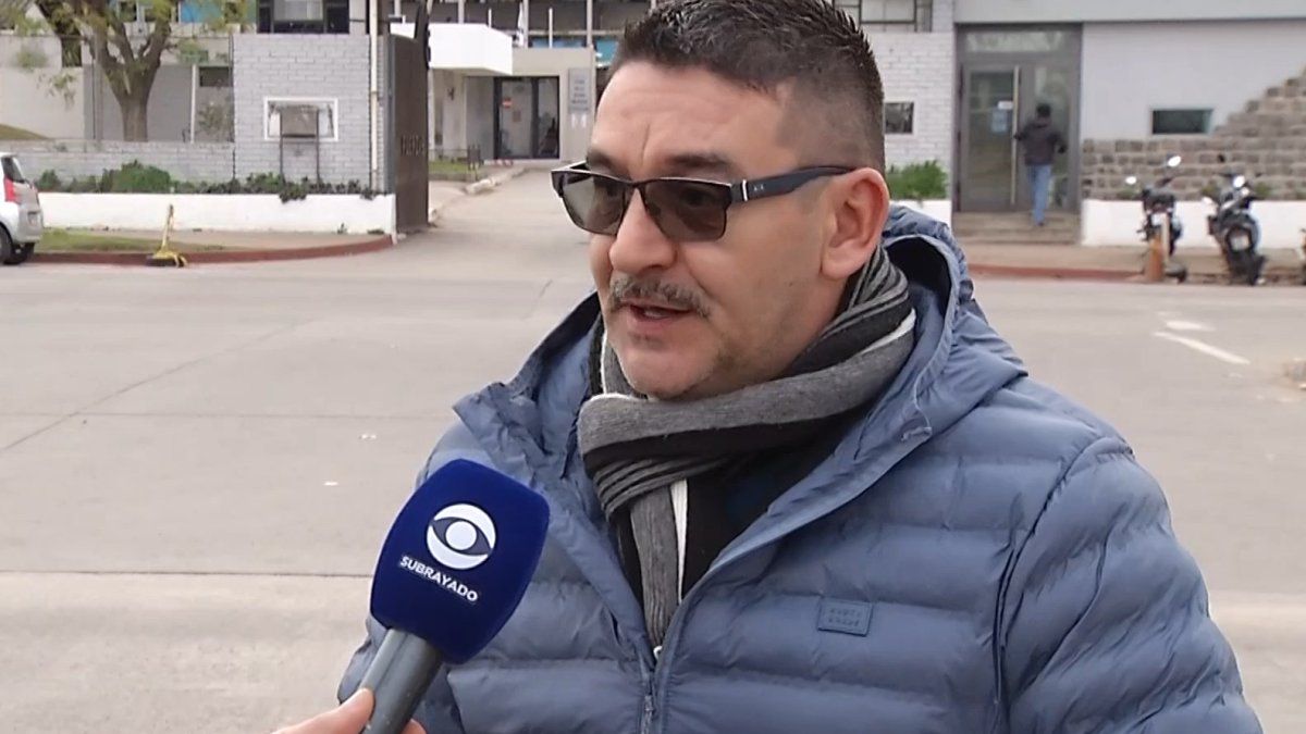 Sindicato de la Republicana: ataques a efectivos son "prueba de fuerza contra el Estado" y "policías no confían en el ministro"