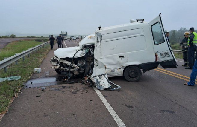 Foto: Policía Caminera. Accidente fatal en ruta 5 a la altura de Tacuarembó.