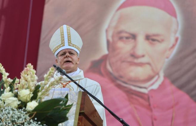 WhatsApp Image 2023-05-06 at 18.30.58 (1).jpeg