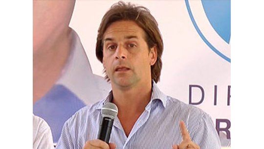 “Ni un solo recorte a los planes sociales”, dijo Lacalle Pou