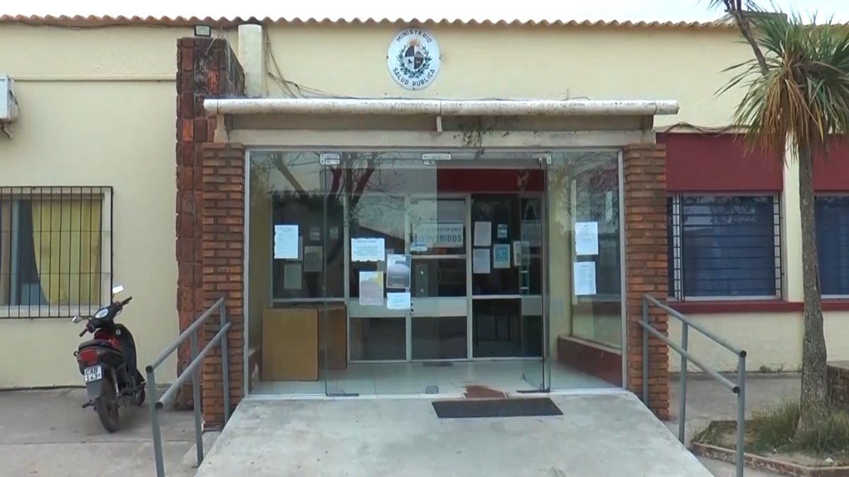 Niña de 2 años fue rescatada de una piscina en Barra del Chuy y está grave