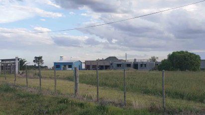 delincuentes coparon una finca en los cerrillos: redujeron a dos mujeres y a un nino