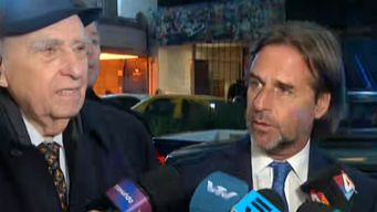 lacalle pou y sanguinetti en buenos aires: vinimos a acompanar a nuestro presidente, a nuestra democracia