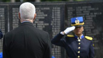 El ministro Carlos Negro en el Día del Policía caído en el cumplimiento del deber. Foto: FocoUy