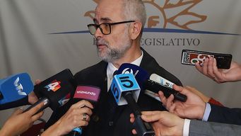 corresponde por ley que comision del patrimonio emita su opinion sobre obras en el palacio legislativo, dijo su director
