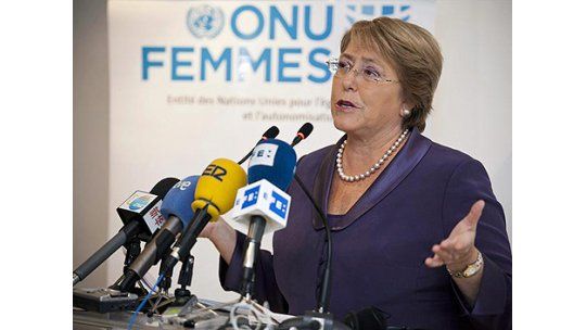 Bachelet dejó ONU Mujeres y ya la anuncian como precandidata