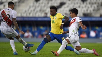 Vinicius Jr. ingresó en Brasil y mostró todo su talento. Perú no fue el mismo rival que perdió por 4 goles en el debut