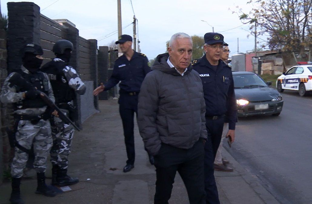 Operativo del que participó Negro en Marconi identificó a 247 personas y controló 178 vehículos: hubo tres motos incautadas