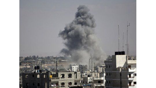 Otra escuela de ONU atacada en Gaza: diez refugiados muertos