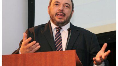 apagar la economia tres semanas costaria us$ 180 millones, dijo bergara