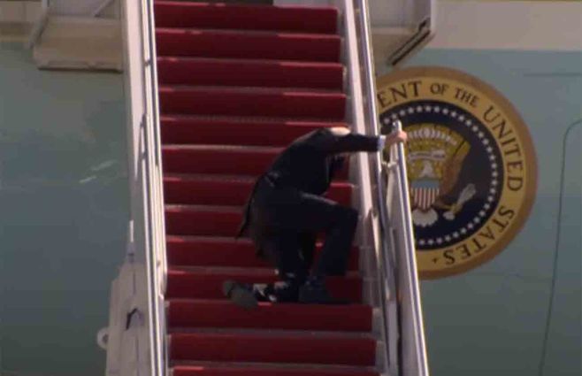 biden-caída-blooper.jpg