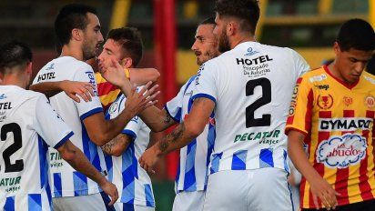 cerro largo le gano al lider progreso y jugara copa libertadores por primera vez