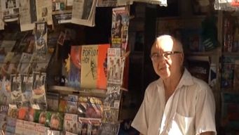 canillitas, un oficio en extincion: imm busca habilitar que quioscos amplien productos tras notoria baja en ventas