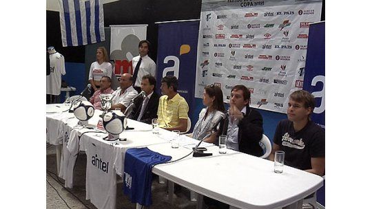 Los famosos a la cancha para ayudar a los Niños con Alas