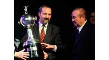 Santos, Corinthians, Boca y la U de Chile por llegar a la final