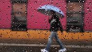 Meteorología emitió una alerta naranja y una advertencia amarilla por tormentas fuertes y lluvias intensas