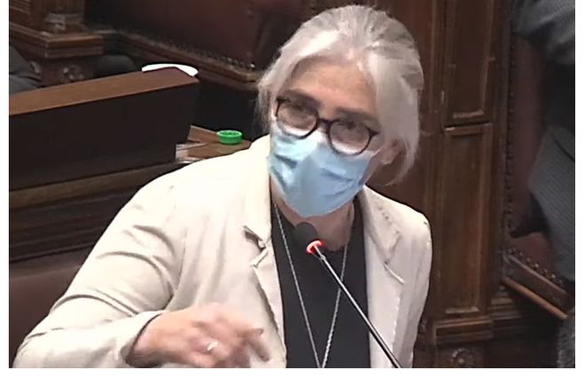 Lucía Etcheverry interpela al ministro Heber
