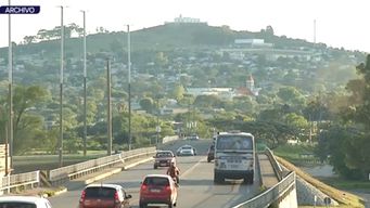 cerro: hombre de 83 anos y su nieto de 20 heridos por una pelea entre ambos, por problemas de adiccion