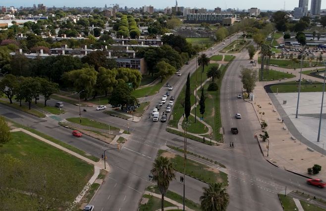 transito-cruce-montevideo.jpg