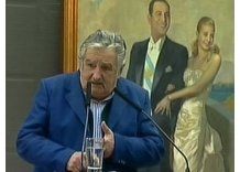 Mujica recordó su época de liceal para criticar a la educación