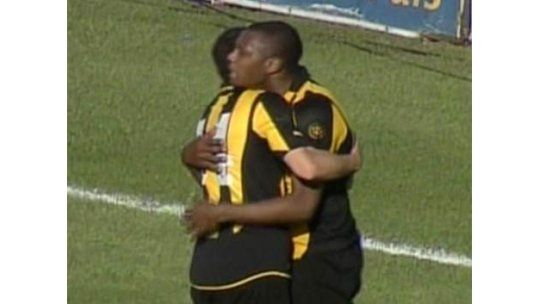 Peñarol defenderá hoy  la punta ante Fénix.