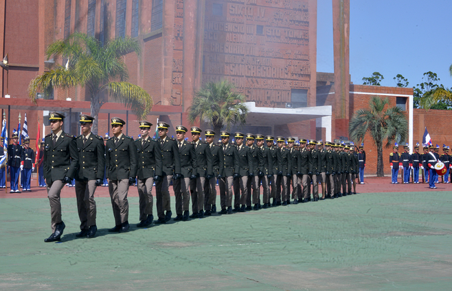 Ejército Nacional celebra ingreso de 49 nuevos alféreces de la Escuela Militar en diciembre de 2019