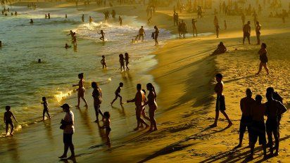 rio de janeiro abandona idea de delimitar espacio en playas por pandemia