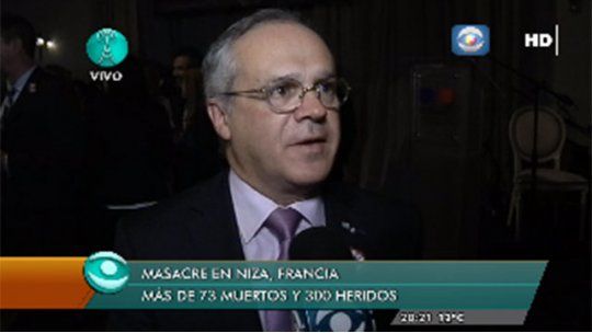 embajador montevideo