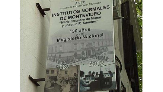 Estudiantes de magisterio reconocen problemas de lectura