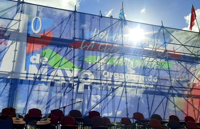 Acto del 1 de mayo 2023. Foto: Marcelo Auyanet, Subrayado.