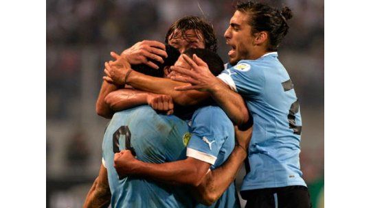 Uruguay se consolida en la quinta posición de las Eliminatorias
