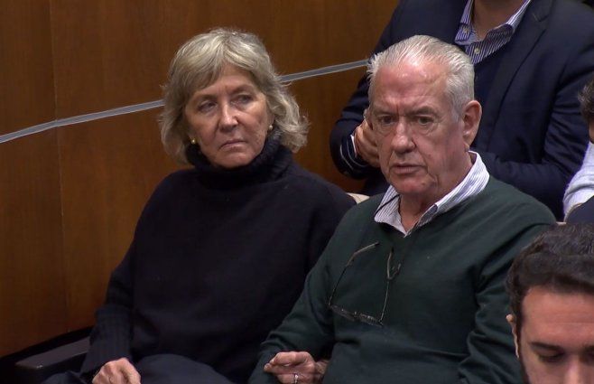 Ana Iewdiukow y Pablo Cabrera en audiencia judicial.&nbsp;